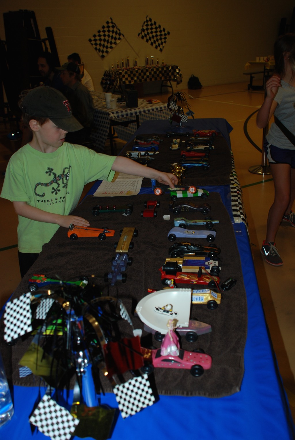 2014/2014-03 Ian's Pinewood Derby/1024x768_2014-03-22 Pack 25 Pinewood Derby13.jpg